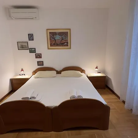 Tudor Hvar Old Town Groda, Center For 2 Guests *