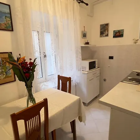 Tudor Hvar Old Town Groda, Center For 2 Guests Apartment Hvar Town