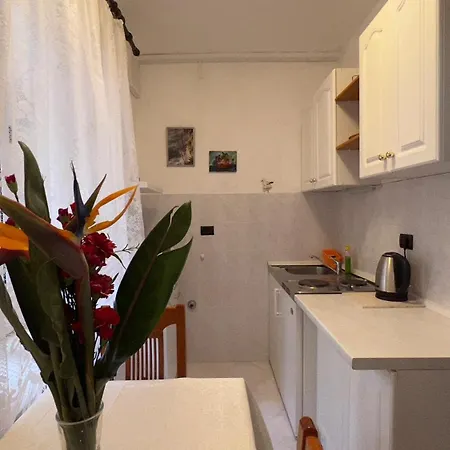 Apartment Tudor Hvar Old Town Groda, Center For 2 Guests